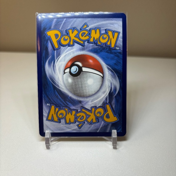 Alolan Vulpix V (033/195) Silver Tempest *MINT CONDITION* - Picture 2 of 2